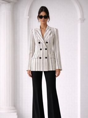 NWT Liverpool Los Angeles Pinstripe Blazer in XS